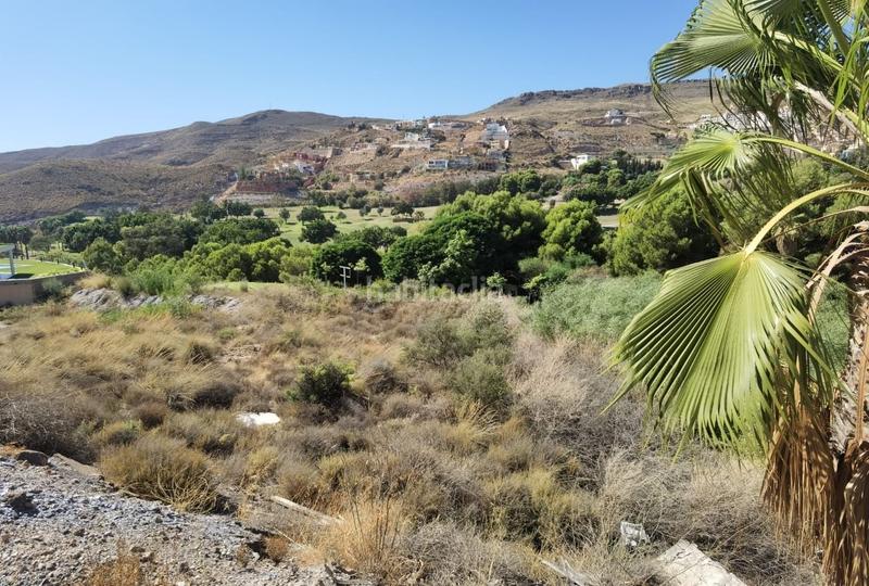 Foto e86d846a-ca27-49e4-acd1-692654c2fbf5. Terreno residencial en calle los olivos 1b solar de 845 m2 uso residencial en La Envía golf. vicar en Vícar