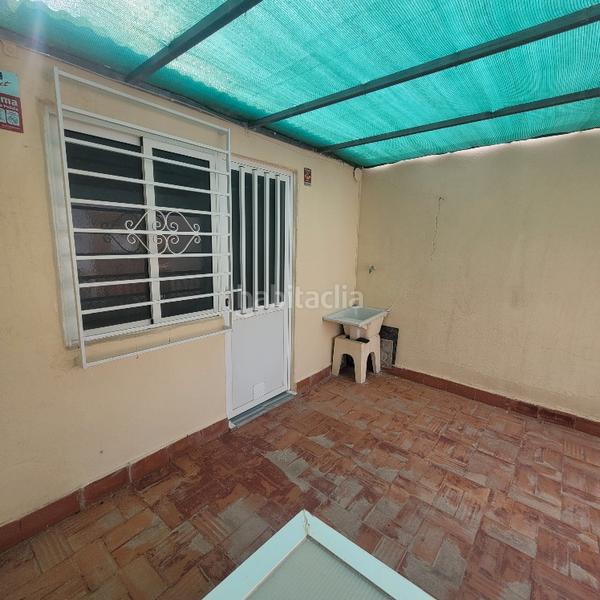 Foto 7702f04e-567f-4e58-9cda-d64c2d850825. Casa amb xemeneia aparcament a puebla de Vícar Vícar