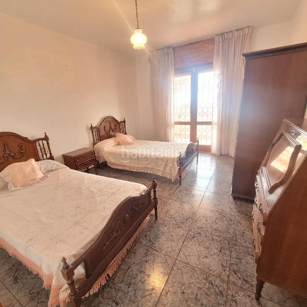 Foto 9f08c793-bbfd-44c6-b9c6-f3419157c038. Casa amb xemeneia aparcament a puebla de Vícar Vícar