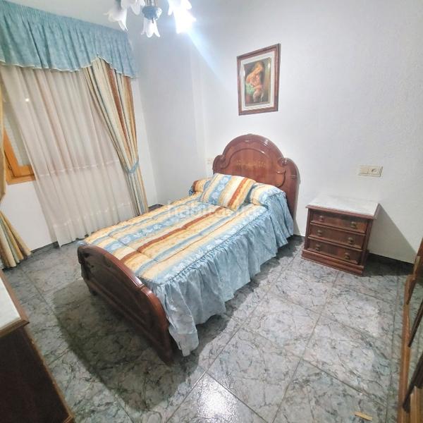 Foto a29f44de-742b-4a24-99c4-5d27c16212e2. Casa amb xemeneia aparcament a puebla de Vícar Vícar