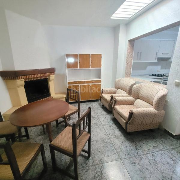 Foto baa3e7b7-ecdb-4705-8f5a-8cceab0393cb. Casa amb xemeneia aparcament a puebla de Vícar Vícar