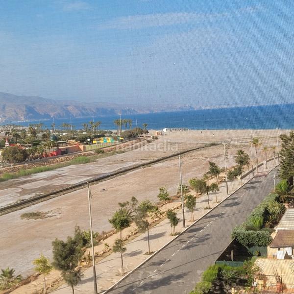 Foto cb6fff80-4fa9-434b-bd09-979b0f5c1aed. Appartement avec parking dans El Puerto - La Romanilla Roquetas de Mar