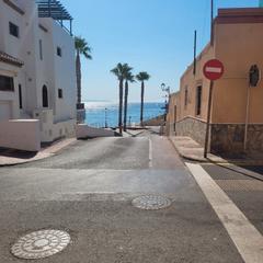 Pis a Calle josé ojeda 86. Piso de dos habitaciones en zona puerto de roquetas de mar con v