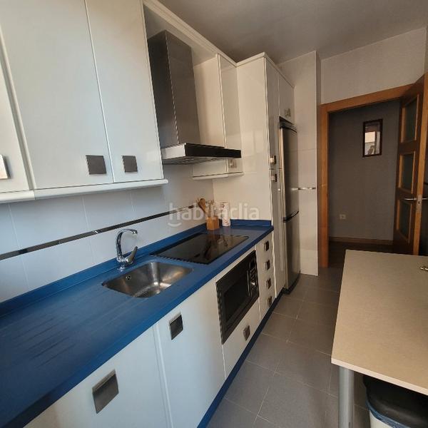 Foto 41e23166-6ae2-4f84-b86f-e0060dd6c586. Pis a avenida juan carlos i 113 a Roquetas pueblo Roquetas de Mar