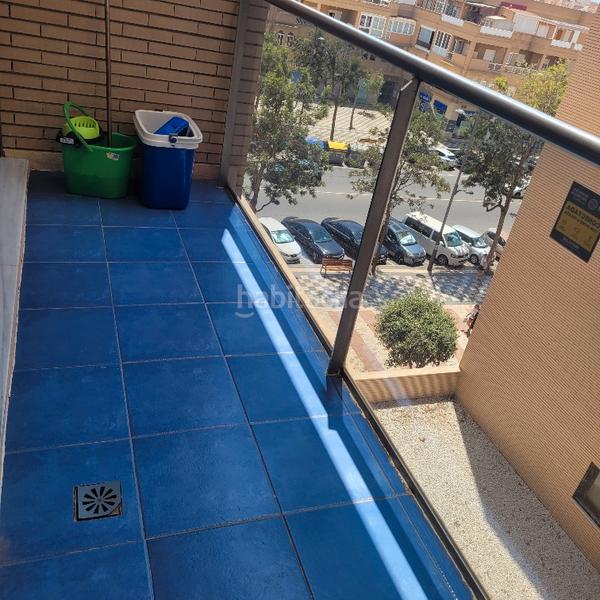 Foto f1a52b1f-182f-4b92-8450-9df839e20f37. Pis a avenida juan carlos i 113 a Roquetas pueblo Roquetas de Mar