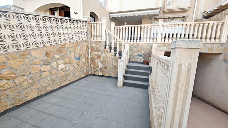Foto f65676e5-a0e6-476f-8ff5-88ccf0a5f0bd. Casa a schiera con camino parcheggio in El Puerto - La Romanilla Roquetas de Mar
