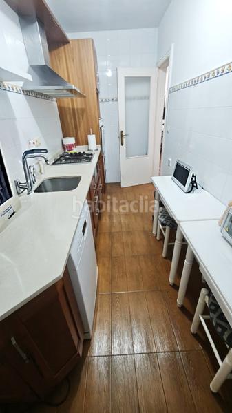 Foto 8a57bc21-c022-4e24-802a-223a89bebe1f. Pis amb aparcament a El Puerto - La Romanilla Roquetas de Mar