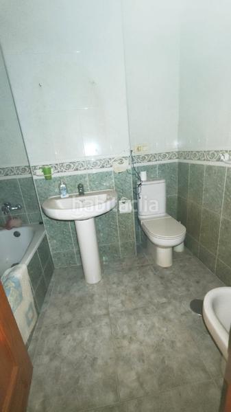 Foto 3d13d9eb-3add-4508-8946-eb36ae091952. Piso en calle azabache 37 vpo, piso de tres habitaciones en La Gangosa, en Vícar