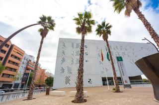 Parking coche en Arroyo del Moro - Noreña. Impresionante oferta !!! de cómodo garaje para coche y moto junt