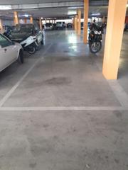 Parking coche en Tablero Bajo - Arruzafilla. Plaza de garaje en parque figueroa