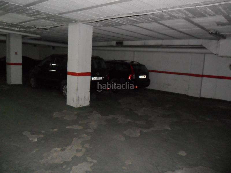 Foto 6cd8e0cc-efc1-4535-97de-f298b6d9d82d. Alquiler parking coche buena plaza de aparcamiento junto a urbanismo en Córdoba