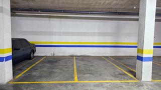 Parking coche en Tablero Bajo - Arruzafilla. Oportunidad única de adquirir plaza de garaje en el edificio los