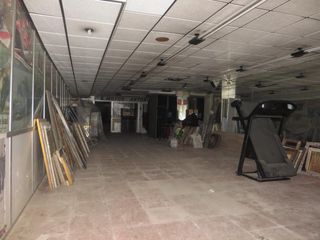 Local Comercial a Calle alcalde cruz ceballos 6