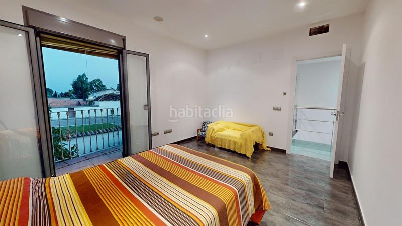 Foto 5994d046-8a6a-41fc-aab4-1cef5878d665. Casa adossada amb aparcament piscina a Carlota (La)