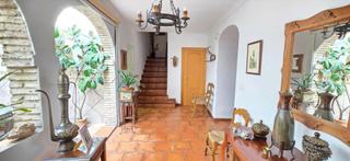 Casa en Sta. Marina - San Andrés - San Pablo - San Lorenzo. Exclusiva casa de tres plantas en el corazón de córdoba