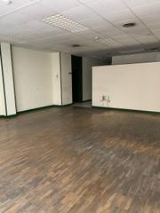 Rent Business premise in Calle de eduardo dato 8. Espectacular local  en el centro de cordoba  en alquiler