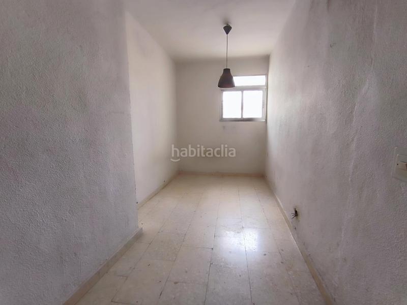 Foto 12bc4b35-2d8a-4b75-8b47-c1b6d4d74f2b. Haus mit heizung parking in casco histórico - ribera - san basilio Córdoba