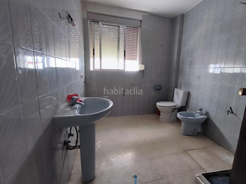 Foto 4b91cdcf-b63f-4cca-8345-e1eee9b2de5f. Haus mit heizung parking in casco histórico - ribera - san basilio Córdoba