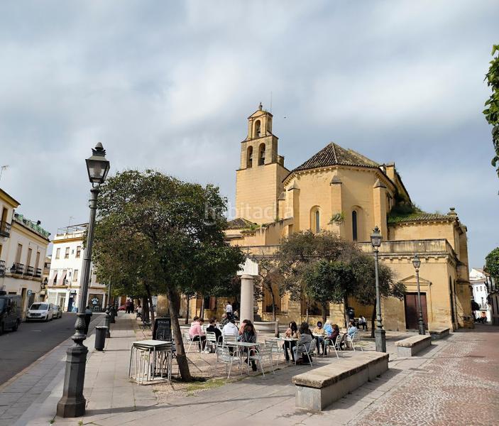 Foto cfed95c9-ff3c-4bdf-89a1-4af31bcddf23. Haus mit heizung parking in casco histórico - ribera - san basilio Córdoba