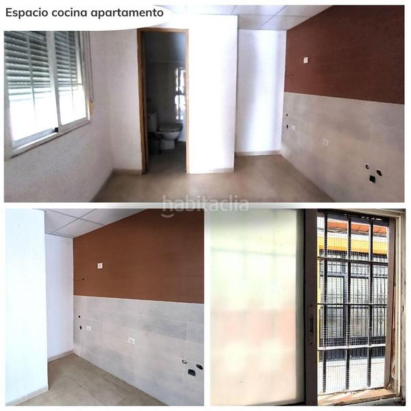 Foto ddce3bb1-c656-46e8-aa71-33ae05f1f609. Haus mit heizung parking in casco histórico - ribera - san basilio Córdoba