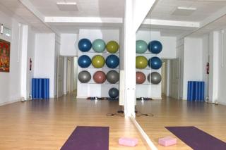 Local Comercial a Viñuela - Rescatado. Magnífico local comercial en venta como gimnasio