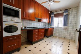 Pis a Sta. Marina - San Andrés - San Pablo - San Lorenzo. Elévate a otra dimension con esta espectacular vivienda en avda
