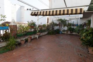 Casa  Calle farsalia. Estupenda casa junto a plaza de cruz de juarez .
