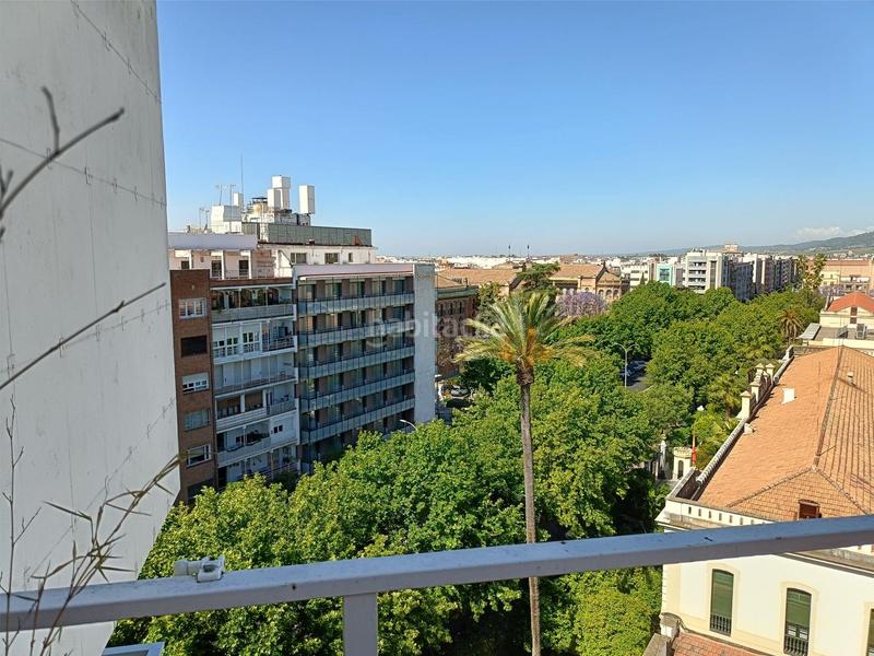 Foto 7278fff0-2e67-48e9-a32c-56df647b1a6f. Ático  de 3 habitaciones en pabellones con vistas espectaculares. céntrico y al lado de la estación. en Córdoba