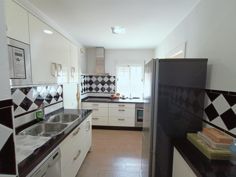 Foto b353bc59-9135-4c9d-997f-33311680338c. Ático  de 3 habitaciones en pabellones con vistas espectaculares. céntrico y al lado de la estación. en Córdoba