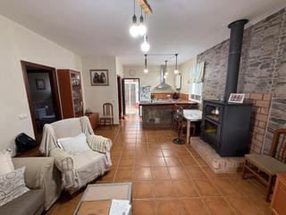 Chalet à Las Jaras. Encantadora vivienda de 152 m con espectacular porche en urbaniz