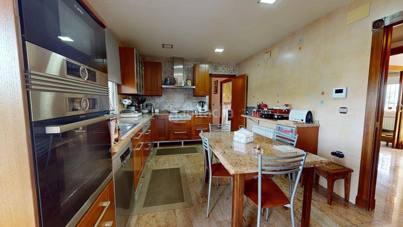 Foto f57464f8-423e-45af-b892-f54ed1eb61a2. Chalet mit heizung parking pool in El Brillante -El Naranjo - El Tablero Córdoba