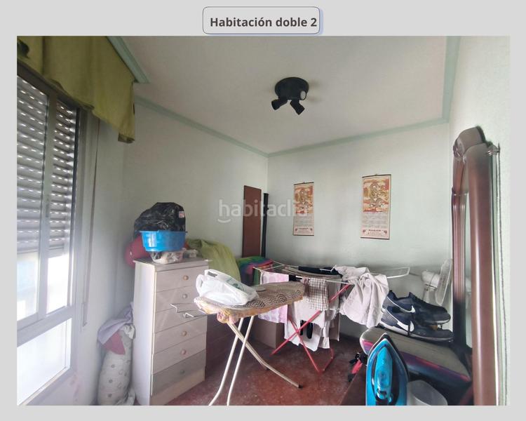 Foto d8640655-f7c7-4652-b50d-b43d308c4042. Piso amplio piso con terraza, cochera y trastero en miralbaida en urbanización ajardinada en Córdoba