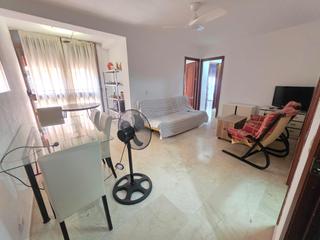 Rent Flat in Ciudad Jardín - Zoco. Estudiantes  laboral   !!! piso amueblado y bien situado en zona