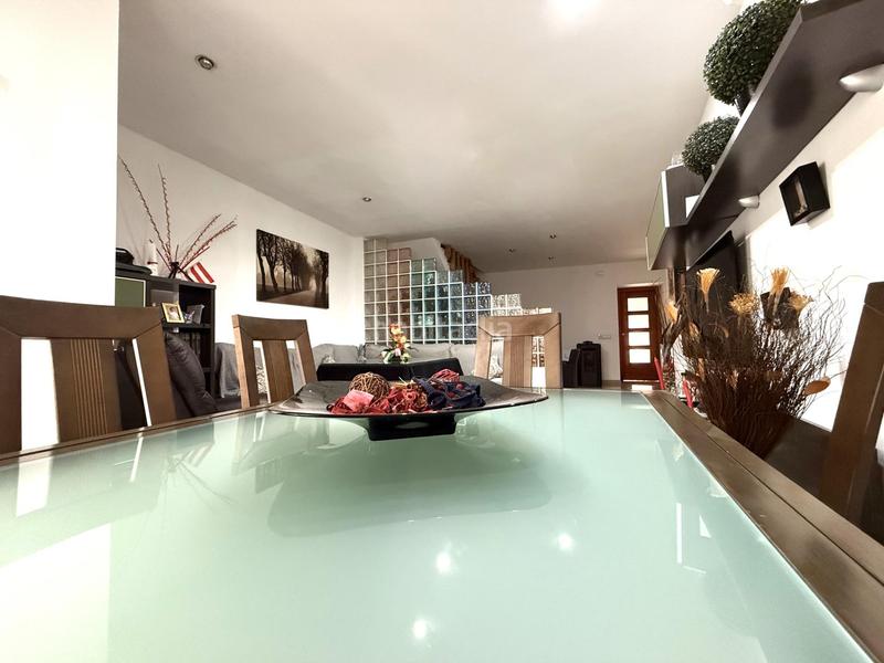 Foto c34822ac-cba3-4397-be45-bf9a5d9081ea. Casa  con encanto , ideal para familias o inversores. en Espiel