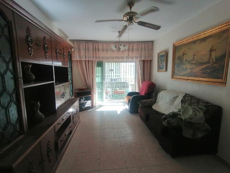 Foto a3d2ce82-9c38-4c09-8230-6e035bad9bed. Piso en calle del pintor mariano belmonte 4 magnífica inversión para reformar junto al vial norte en Córdoba