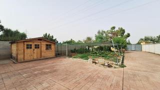 Masia a Alcolea. Parcela de 1000m con huerto, piscina y vivienda independiente en