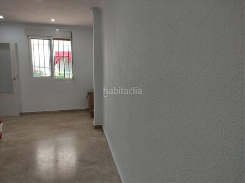 Foto 0d691a1f-c6de-4bba-ad1f-ad8f5b87c26c. Casa a schiera con parcheggio in casco histórico - ribera - san basilio Córdoba