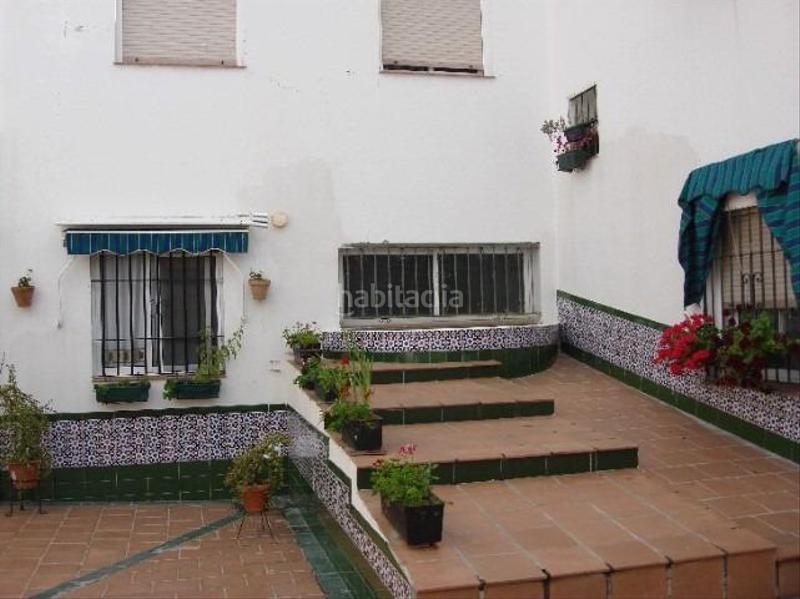 Foto 5700e459-5096-4584-87fc-a5aedbbe28f2. Casa a schiera con parcheggio in casco histórico - ribera - san basilio Córdoba