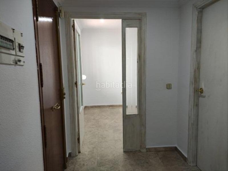 Foto f31cda42-91ab-407a-90e9-e03f5f930293. Casa a schiera con parcheggio in casco histórico - ribera - san basilio Córdoba