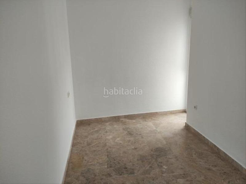 Foto f46ddfa1-312e-4667-b6c2-41757da2edea. Casa a schiera con parcheggio in casco histórico - ribera - san basilio Córdoba