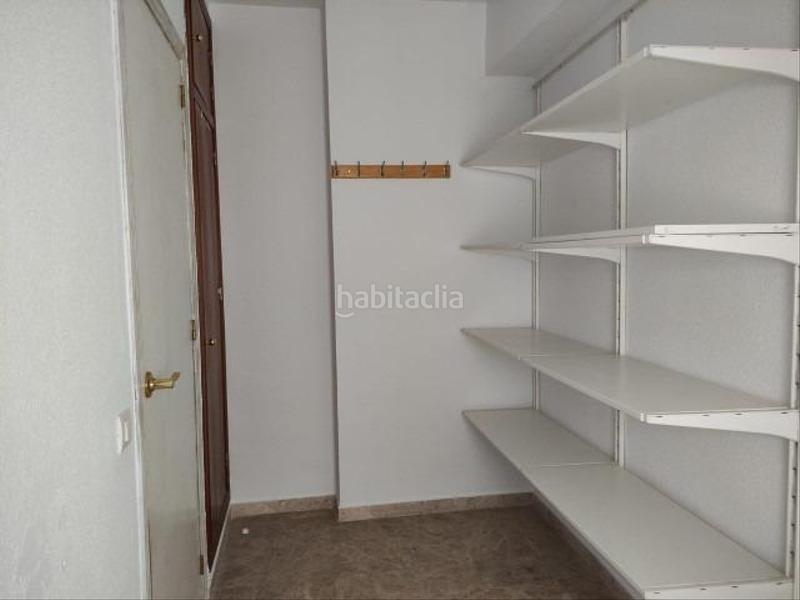 Foto f5350f60-5ee8-4a9b-9660-78033dd45a0d. Casa a schiera con parcheggio in casco histórico - ribera - san basilio Córdoba