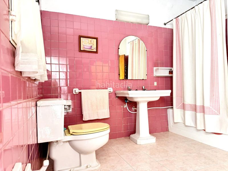 Foto 63b12285-266d-476e-b82c-f474672caf1b. Casa amb aparcament a Bujalance