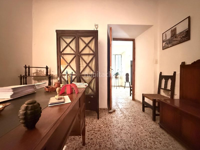 Foto 94f9ce74-4803-4746-a8ae-bef4dae1f884. Casa amb aparcament a Bujalance