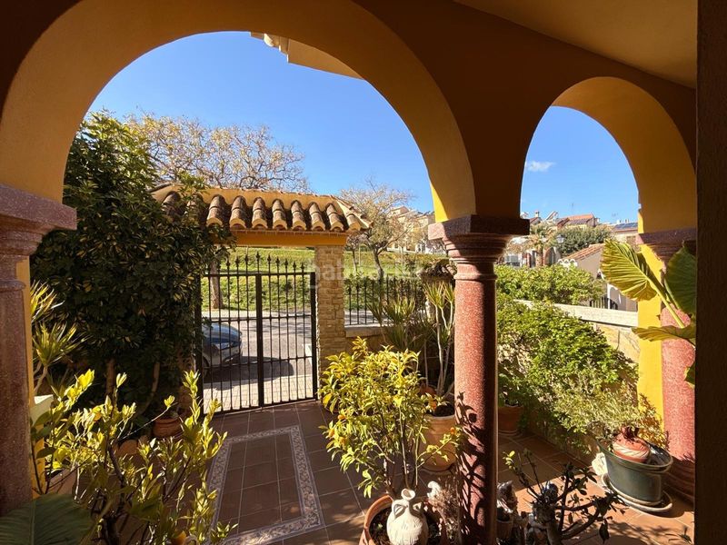 Foto 0d1f15d4-edfa-449b-b05b-76e9183bb470. Casa amb aparcament a Fuentemora Antequera