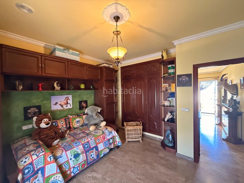 Foto a1ec6b28-6f75-4d61-ab2a-3be3a4d5397f. Casa amb aparcament a Fuentemora Antequera