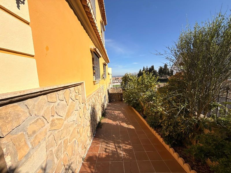 Foto a9b466fe-84e3-4cb4-b213-b141c74f43f1. Casa amb aparcament a Fuentemora Antequera