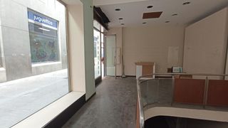 Local Comercial  Calle del conde de robledo. Local comercial en calle conde de robledo  centro de córdoba