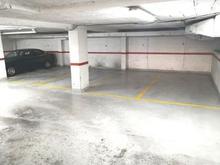 Affitto Posto auto in Ciudad Jardín - Zoco. Buena plaza de aparcamiento junto a urbanismo