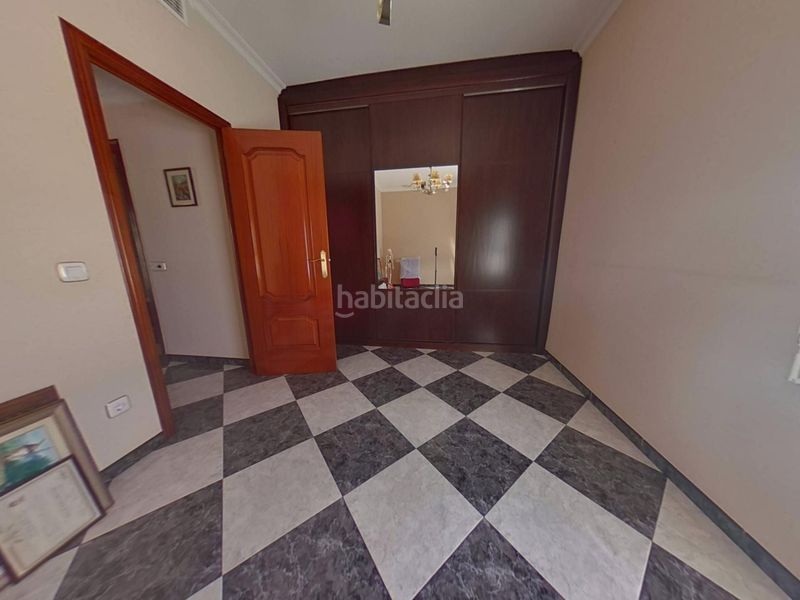 Foto 5d01970f-d954-48a0-a51f-37c959fb6533. Casa amb calefacció aparcament a Montilla