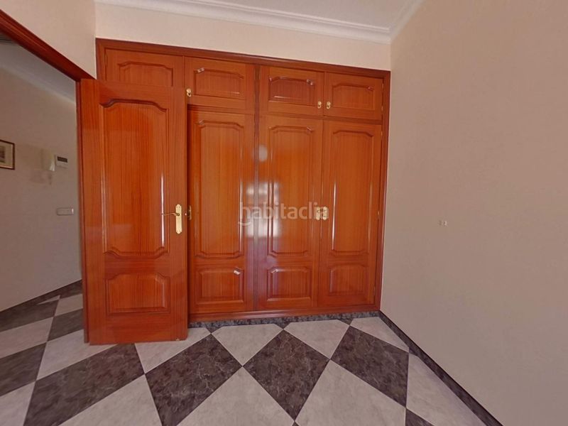 Foto 74121b9d-d89d-4fe7-9059-703e5fe08a38. Casa amb calefacció aparcament a Montilla